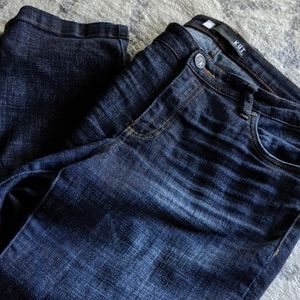 KUT Lauren Crop Jeqns